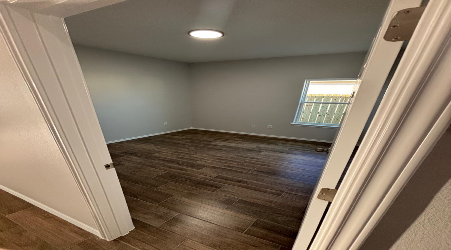 5807 Colegio Ln., Laredo, Texas 78046-0000, 3 Bedrooms Bedrooms, 5 Rooms Rooms,2 BathroomsBathrooms,Residential,For Rent,5807 Colegio Ln.,20261632