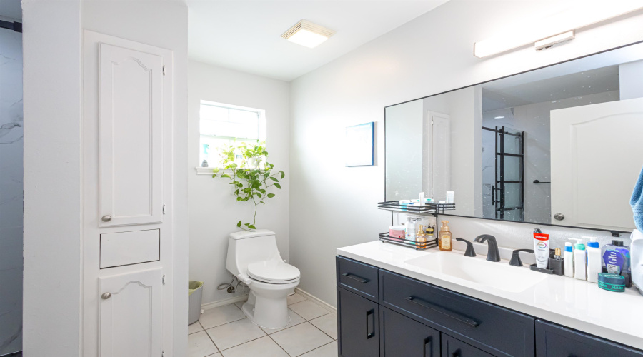 412 Prescott Lp, LAREDO, Texas 78046, 2 Bedrooms Bedrooms, 4 Rooms Rooms,1 BathroomBathrooms,Residential,For Sale,412 Prescott Lp,20261633