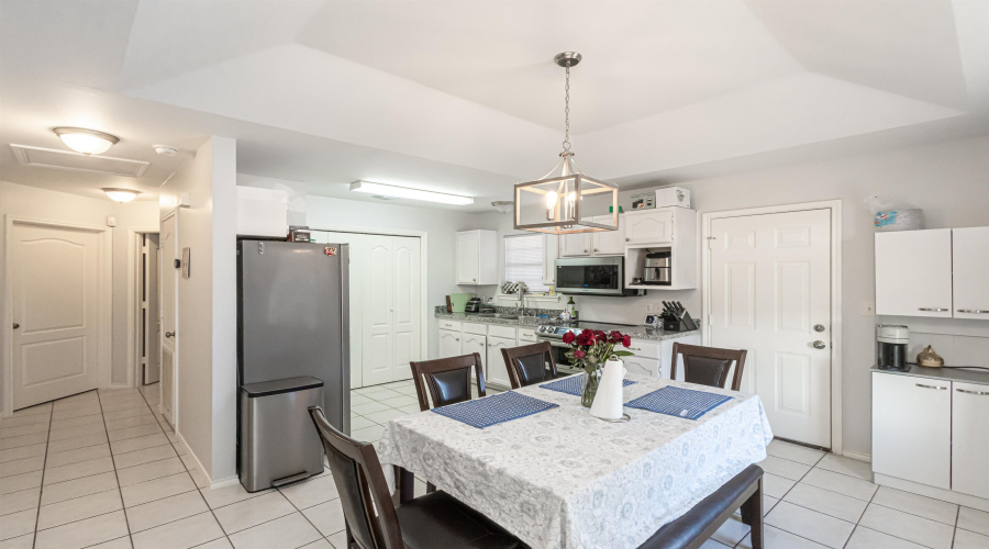 412 Prescott Lp, LAREDO, Texas 78046, 2 Bedrooms Bedrooms, 4 Rooms Rooms,1 BathroomBathrooms,Residential,For Sale,412 Prescott Lp,20261633