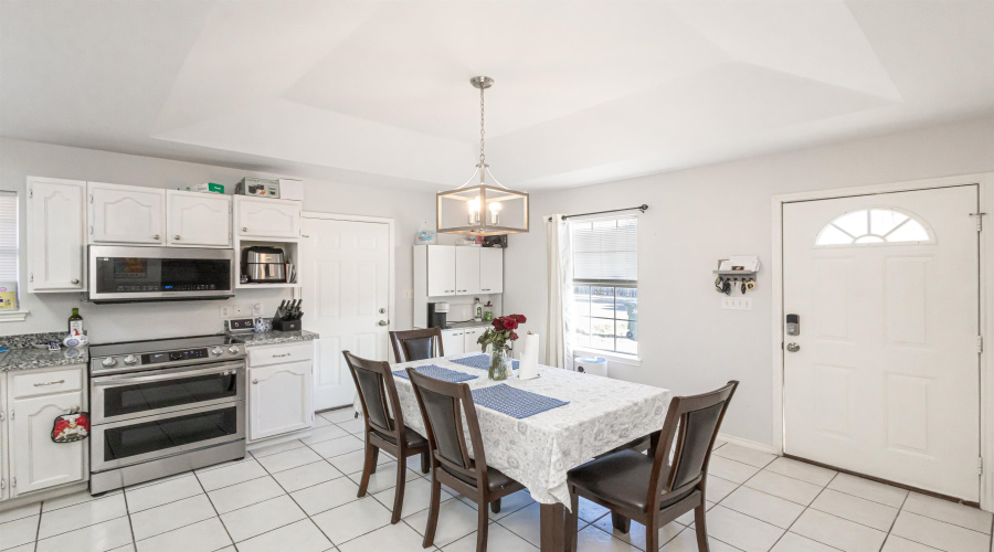 412 Prescott Lp, LAREDO, Texas 78046, 2 Bedrooms Bedrooms, 4 Rooms Rooms,1 BathroomBathrooms,Residential,For Sale,412 Prescott Lp,20261633