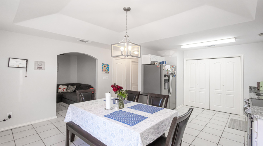 412 Prescott Lp, LAREDO, Texas 78046, 2 Bedrooms Bedrooms, 4 Rooms Rooms,1 BathroomBathrooms,Residential,For Sale,412 Prescott Lp,20261633