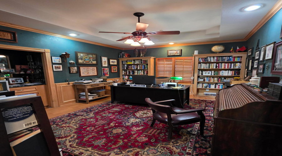 1310 Nicklaus Loop North, Laredo, Texas 78045, 3 Bedrooms Bedrooms, 8 Rooms Rooms,4 BathroomsBathrooms,Residential,For Sale,1310 Nicklaus Loop North,20261636