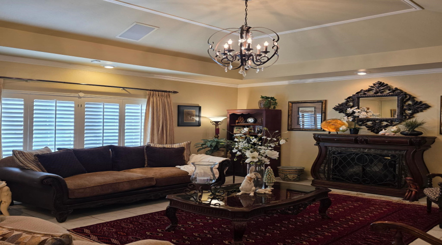 1310 Nicklaus Loop North, Laredo, Texas 78045, 3 Bedrooms Bedrooms, 8 Rooms Rooms,4 BathroomsBathrooms,Residential,For Sale,1310 Nicklaus Loop North,20261636