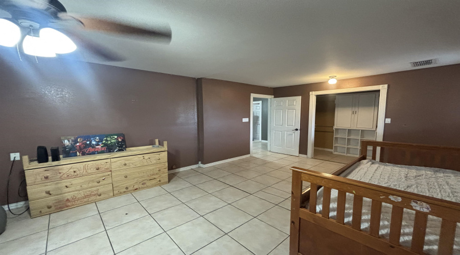 717 1/2 O'Kane St., Laredo, Texas 78040, 3 Bedrooms Bedrooms, 7 Rooms Rooms,2 BathroomsBathrooms,Residential,For Rent,717 1/2 O'Kane St.,20261639