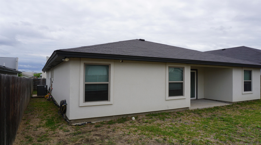 5420 Alamosa Ct., Laredo, Texas 78046, 4 Bedrooms Bedrooms, 7 Rooms Rooms,2 BathroomsBathrooms,Residential,For Sale,5420 Alamosa Ct.,20261640