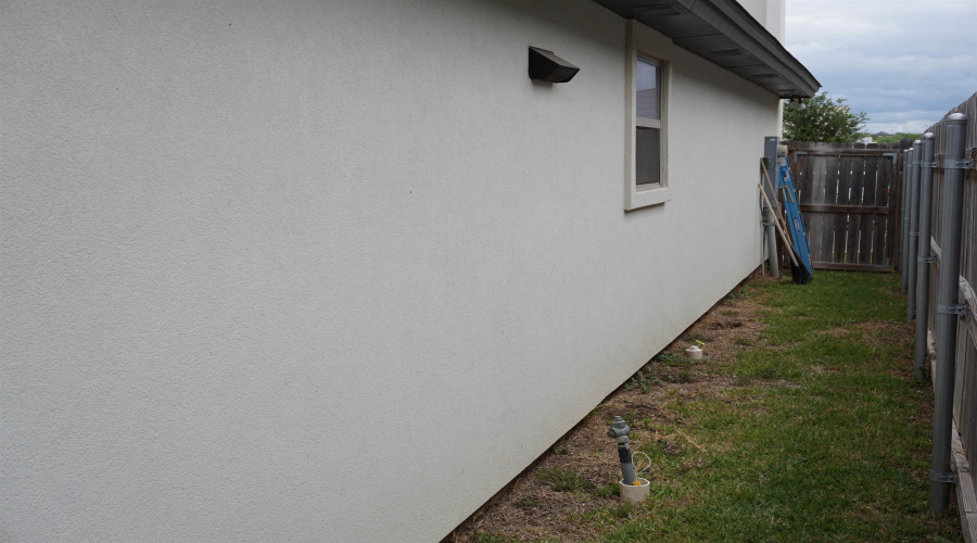 5420 Alamosa Ct., Laredo, Texas 78046, 4 Bedrooms Bedrooms, 7 Rooms Rooms,2 BathroomsBathrooms,Residential,For Sale,5420 Alamosa Ct.,20261640