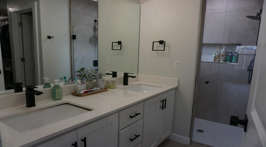 5420 Alamosa Ct., Laredo, Texas 78046, 4 Bedrooms Bedrooms, 7 Rooms Rooms,2 BathroomsBathrooms,Residential,For Sale,5420 Alamosa Ct.,20261640