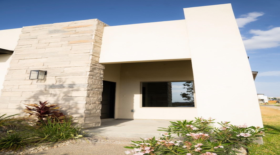 1117 Morocoy Dr., Laredo, Texas 78046, 4 Bedrooms Bedrooms, 7 Rooms Rooms,2 BathroomsBathrooms,Residential,For Sale,1117 Morocoy Dr.,20261641