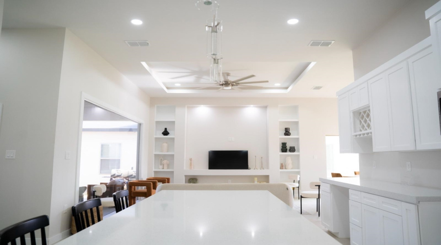 1105 Morocoy Dr., Laredo, Texas 78046, 4 Bedrooms Bedrooms, 7 Rooms Rooms,2 BathroomsBathrooms,Residential,For Sale,1105 Morocoy Dr.,20261642