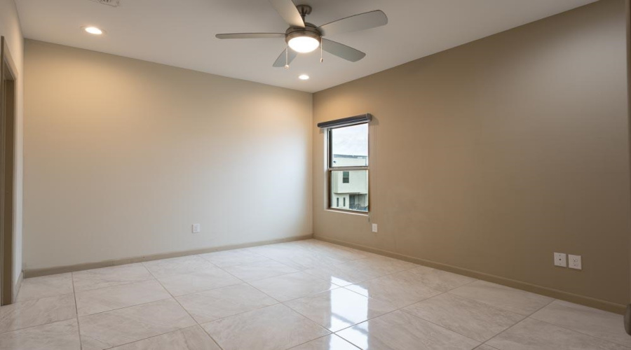 4101 Blue Quail Rd, Laredo, Texas 78045, 3 Bedrooms Bedrooms, 5 Rooms Rooms,2 BathroomsBathrooms,Residential,For Rent,4101 Blue Quail Rd,20261646