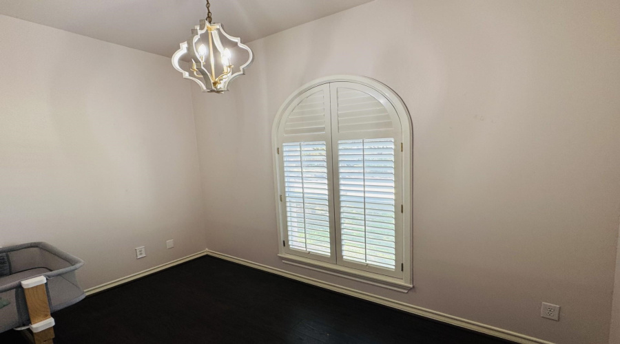 102 Cardinal Ln, Laredo, Texas 78045, 3 Bedrooms Bedrooms, 8 Rooms Rooms,2 BathroomsBathrooms,Residential,For Sale,102 Cardinal Ln,20260311