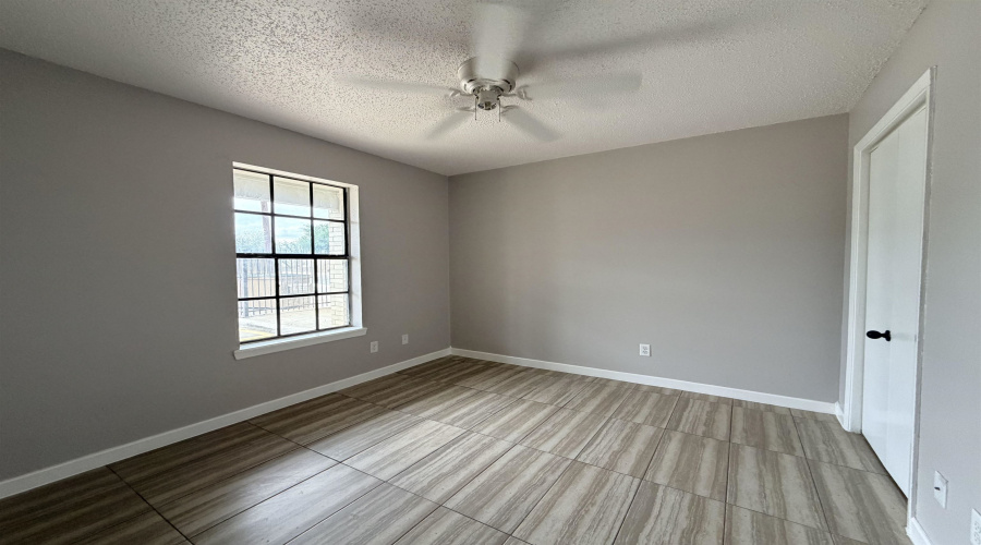 2603 Palo Blanco St, Laredo, Texas 78046, 2 Bedrooms Bedrooms, 2 Rooms Rooms,1 BathroomBathrooms,Residential,For Rent,2603 Palo Blanco St,20261649