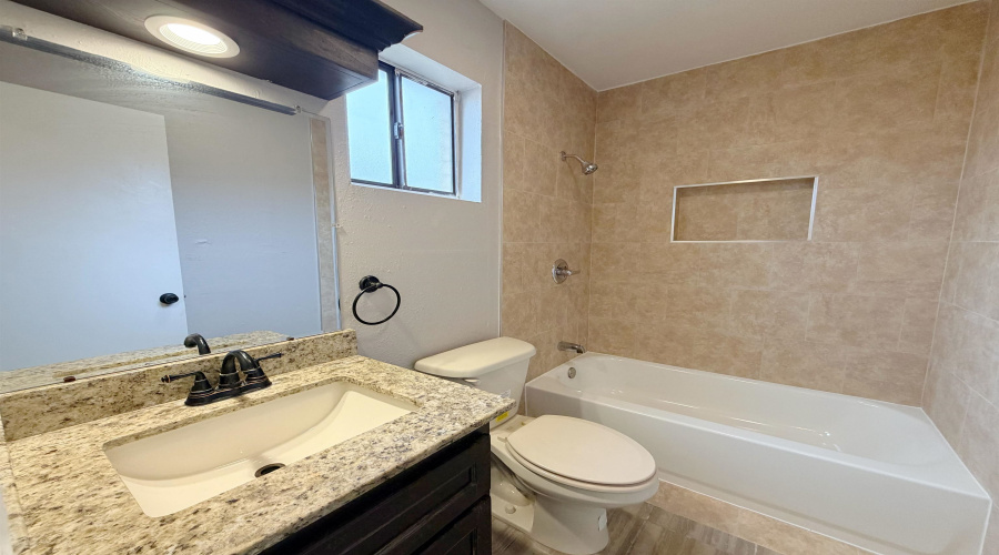 2603 Palo Blanco St, Laredo, Texas 78046, 2 Bedrooms Bedrooms, 2 Rooms Rooms,1 BathroomBathrooms,Residential,For Rent,2603 Palo Blanco St,20261649