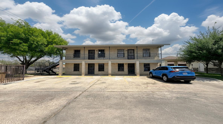 2603 Palo Blanco St, Laredo, Texas 78046, 2 Bedrooms Bedrooms, 2 Rooms Rooms,1 BathroomBathrooms,Residential,For Rent,2603 Palo Blanco St,20261650