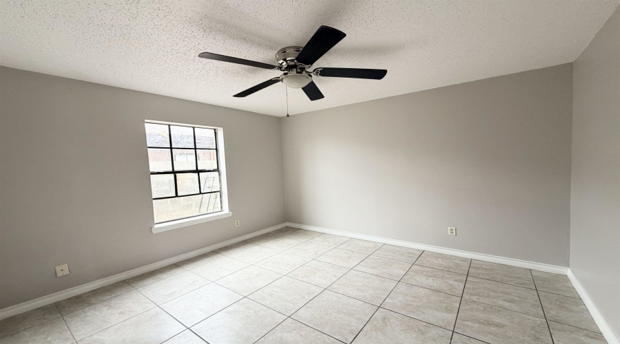 2603 Palo Blanco St, Laredo, Texas 78046, 2 Bedrooms Bedrooms, 2 Rooms Rooms,1 BathroomBathrooms,Residential,For Rent,2603 Palo Blanco St,20261650