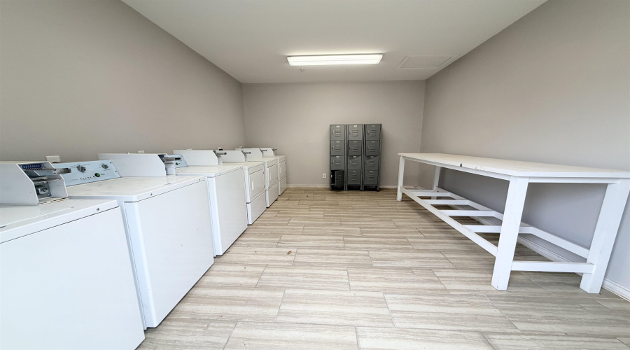 2603 Palo Blanco St, Laredo, Texas 78046, 2 Bedrooms Bedrooms, 2 Rooms Rooms,1 BathroomBathrooms,Residential,For Rent,2603 Palo Blanco St,20261650