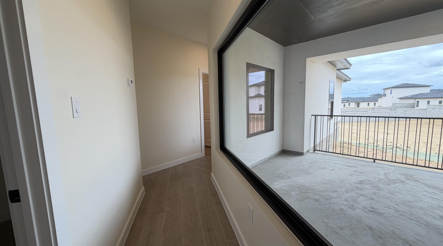 1108 Hebilla Ct., Laredo, Texas 78046, 4 Bedrooms Bedrooms, 6 Rooms Rooms,3 BathroomsBathrooms,Residential,For Sale,1108 Hebilla Ct.,20261652