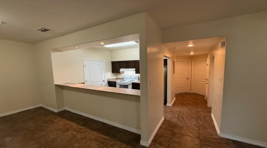 1204 E Lyon St, Laredo, Texas 78040-0000, 2 Bedrooms Bedrooms, 4 Rooms Rooms,1 BathroomBathrooms,Residential,For Rent,1204 E Lyon St,20261653