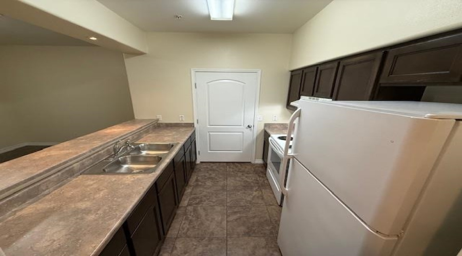 1204 E Lyon St, Laredo, Texas 78040-0000, 2 Bedrooms Bedrooms, 4 Rooms Rooms,1 BathroomBathrooms,Residential,For Rent,1204 E Lyon St,20261653