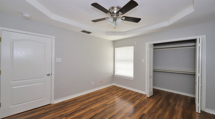 1000 Ranchway Dr, Laredo, Texas 78045, 3 Bedrooms Bedrooms, 7 Rooms Rooms,3 BathroomsBathrooms,Residential,For Sale,1000 Ranchway Dr,20261655