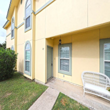 1000 Ranchway Dr, Laredo, Texas 78045, 3 Bedrooms Bedrooms, 7 Rooms Rooms,3 BathroomsBathrooms,Residential,For Sale,1000 Ranchway Dr,20261655