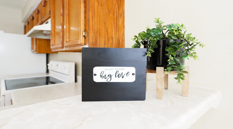 8911 McPherson Rd, Laredo, Texas 78045, 3 Bedrooms Bedrooms, 6 Rooms Rooms,3 BathroomsBathrooms,Residential,For Sale,8911 McPherson Rd,20261657