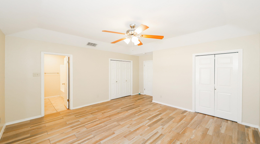 8911 McPherson Rd, Laredo, Texas 78045, 3 Bedrooms Bedrooms, 6 Rooms Rooms,3 BathroomsBathrooms,Residential,For Sale,8911 McPherson Rd,20261657