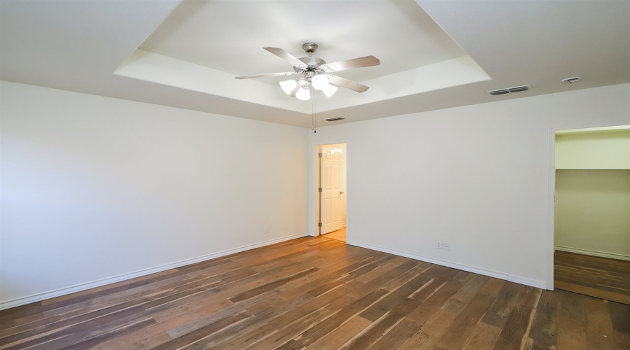 618 Ovenbird Thicket Dr, Laredo, Texas 78045, 3 Bedrooms Bedrooms, 6 Rooms Rooms,2 BathroomsBathrooms,Residential,For Sale,618 Ovenbird Thicket Dr,20261659