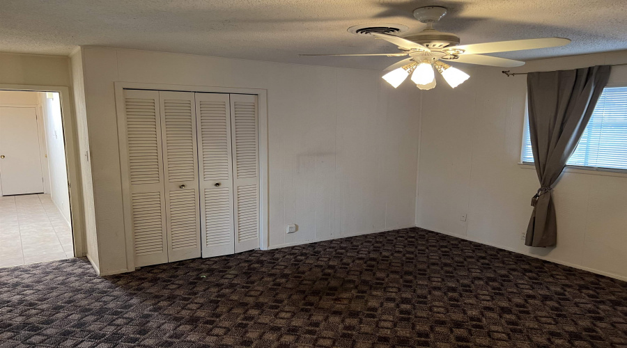 1105 Andrew Ave, Laredo, Texas 78045, 3 Bedrooms Bedrooms, 5 Rooms Rooms,2 BathroomsBathrooms,Residential,For Sale,1105 Andrew Ave,20261662