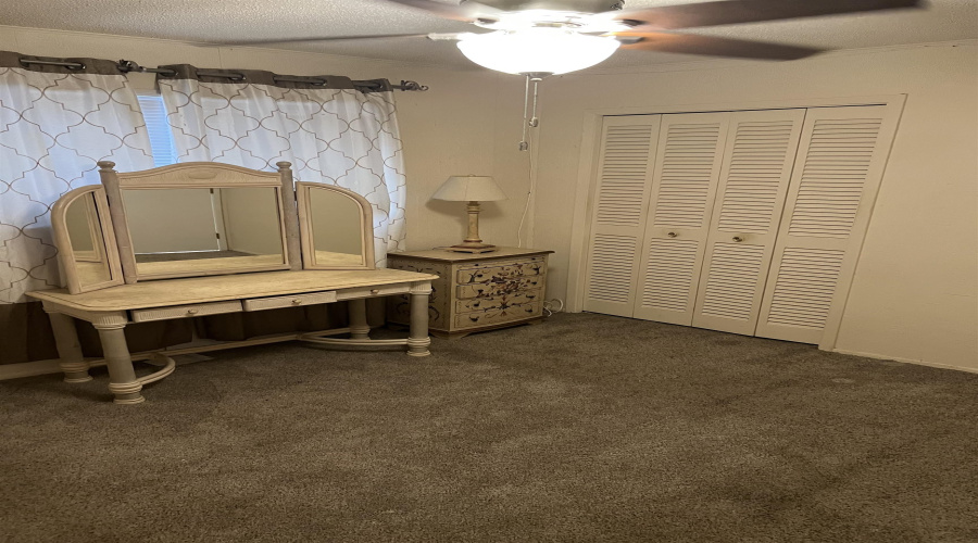 1105 Andrew Ave, Laredo, Texas 78045, 3 Bedrooms Bedrooms, 5 Rooms Rooms,2 BathroomsBathrooms,Residential,For Sale,1105 Andrew Ave,20261662