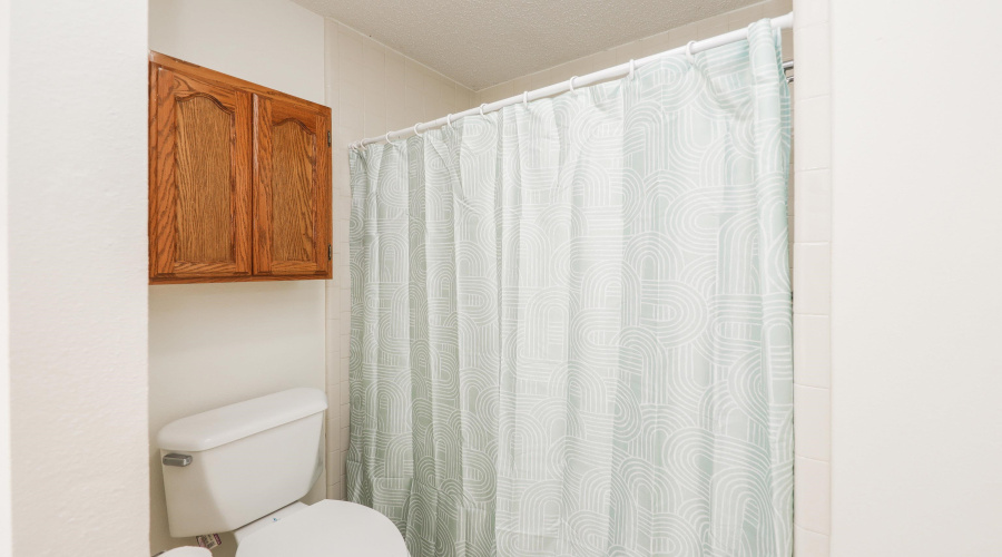 814 Chalan Dr, Laredo, Texas 78045, 3 Bedrooms Bedrooms, 6 Rooms Rooms,2 BathroomsBathrooms,Residential,For Sale,814 Chalan Dr,20261665