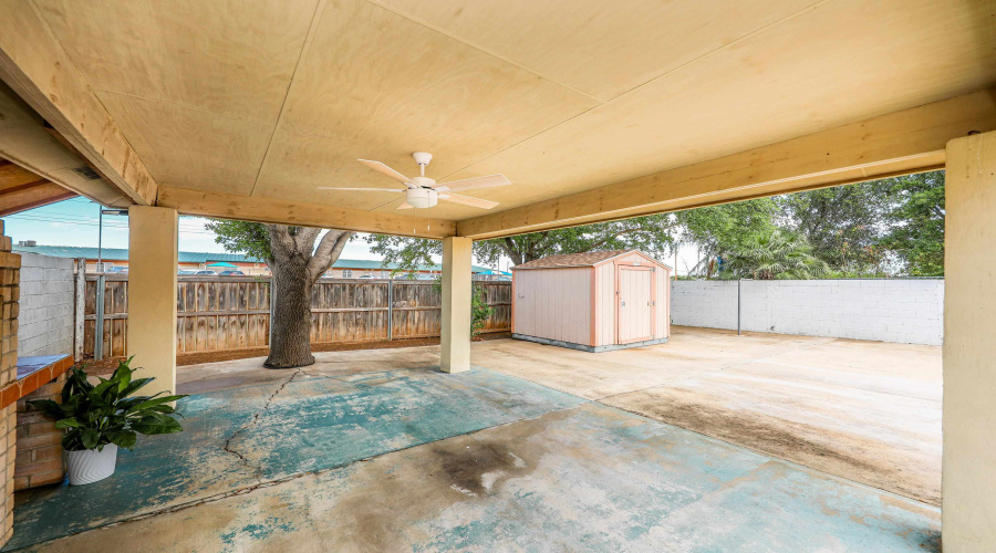 814 Chalan Dr, Laredo, Texas 78045, 3 Bedrooms Bedrooms, 6 Rooms Rooms,2 BathroomsBathrooms,Residential,For Sale,814 Chalan Dr,20261665