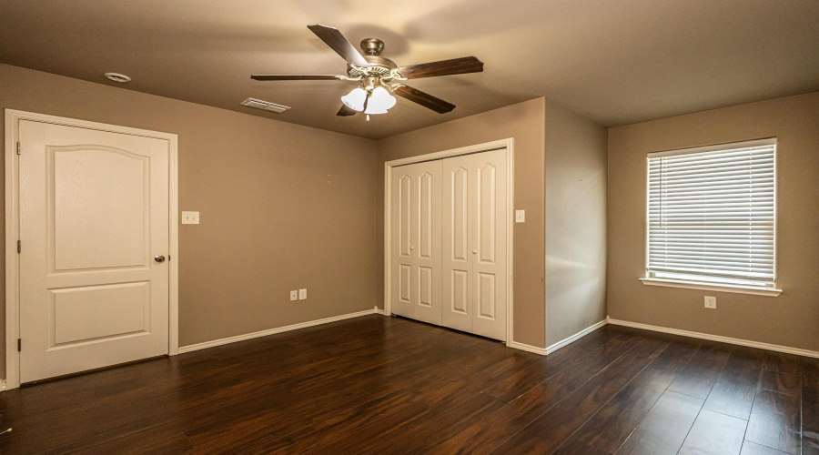 123 Niagara Dr., Laredo, Texas 78045, 3 Bedrooms Bedrooms, 5 Rooms Rooms,2 BathroomsBathrooms,Residential,For Sale,123 Niagara Dr.,20261666