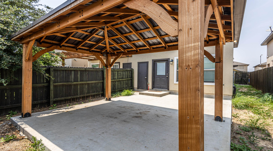 123 Niagara Dr., Laredo, Texas 78045, 3 Bedrooms Bedrooms, 5 Rooms Rooms,2 BathroomsBathrooms,Residential,For Sale,123 Niagara Dr.,20261666