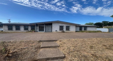 2102 Willow St, LAREDO, Texas 78043-4311, 4 Bedrooms Bedrooms, 7 Rooms Rooms,5 BathroomsBathrooms,Residential,For Sale,2102 Willow St,20261669 2102 Willow St, LAREDO, Texas 78043-4311, 4 Bedrooms Bedrooms, 7 Rooms Rooms,5 BathroomsBathrooms,Residential,For Sale,2102 Willow St,20261669