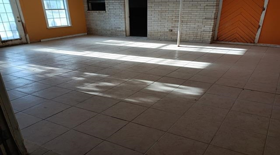 2102 Willow St, LAREDO, Texas 78043-4311, 4 Bedrooms Bedrooms, 7 Rooms Rooms,5 BathroomsBathrooms,Residential,For Sale,2102 Willow St,20261669