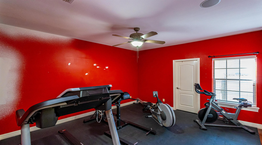 154 Cardinal Ln, Laredo, Texas 78045, 5 Bedrooms Bedrooms, 9 Rooms Rooms,5 BathroomsBathrooms,Residential,For Sale,154 Cardinal Ln,20261674