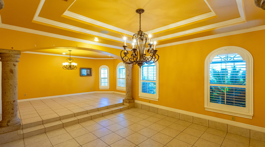 154 Cardinal Ln, Laredo, Texas 78045, 5 Bedrooms Bedrooms, 9 Rooms Rooms,5 BathroomsBathrooms,Residential,For Sale,154 Cardinal Ln,20261674