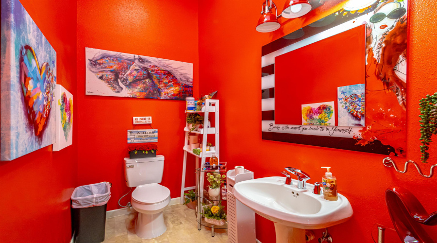 114 Redwing Ct, Laredo, Texas 78045, 4 Bedrooms Bedrooms, 8 Rooms Rooms,3 BathroomsBathrooms,Residential,For Sale,114 Redwing Ct,20261680