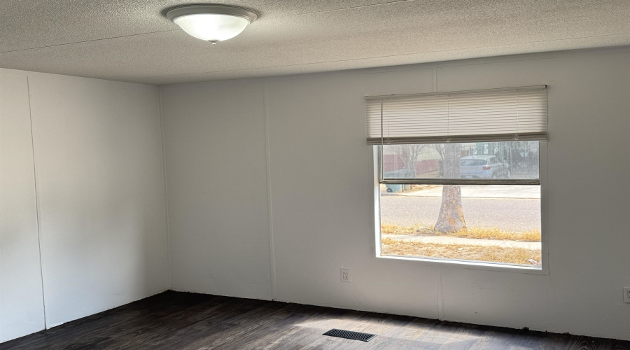 532 Jemez Lp, Laredo, Texas 78046, 2 Bedrooms Bedrooms, 4 Rooms Rooms,2 BathroomsBathrooms,Residential,For Sale,532 Jemez Lp,20261681