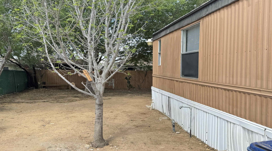 532 Jemez Lp, Laredo, Texas 78046, 2 Bedrooms Bedrooms, 4 Rooms Rooms,2 BathroomsBathrooms,Residential,For Sale,532 Jemez Lp,20261681