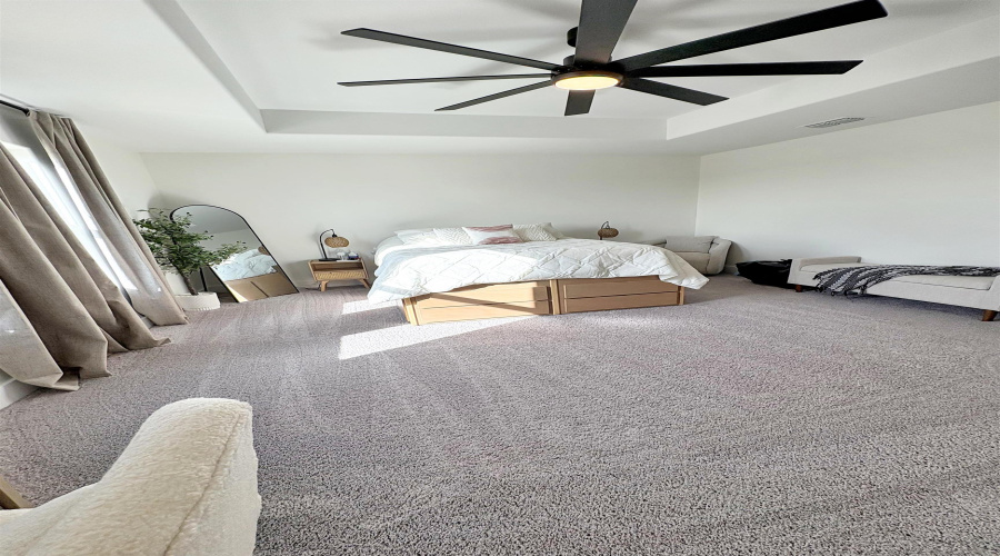 9905 Rosary Ln., Laredo, Texas 78045, 4 Bedrooms Bedrooms, 8 Rooms Rooms,2 BathroomsBathrooms,Residential,For Sale,9905 Rosary Ln.,20261682