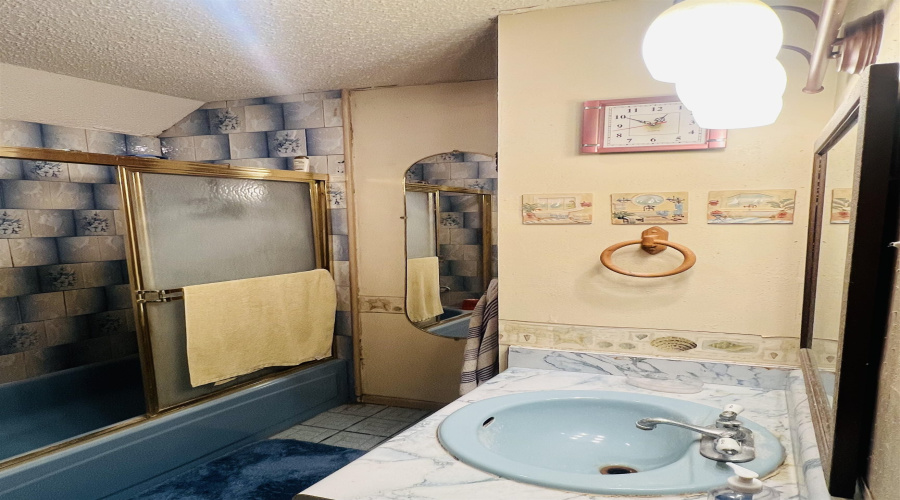 8606 Puerto Viejo, Laredo, Texas 78045-6225, 4 Bedrooms Bedrooms, 6 Rooms Rooms,2 BathroomsBathrooms,Residential,For Sale,8606 Puerto Viejo,20261684