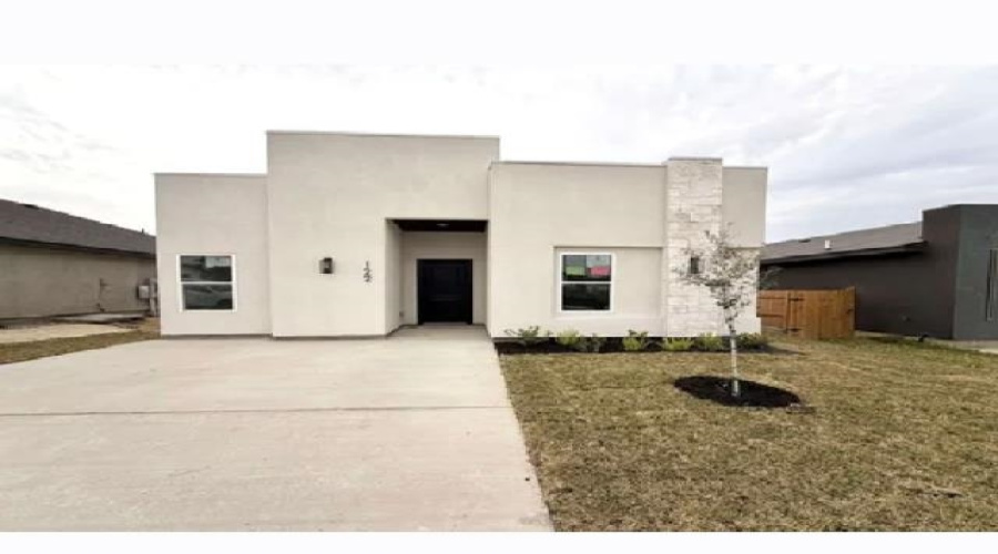 2335 Mango Rd., LAREDO, Texas 78046, 3 Bedrooms Bedrooms, 4 Rooms Rooms,2 BathroomsBathrooms,Residential,For Sale,2335 Mango Rd.,20261685