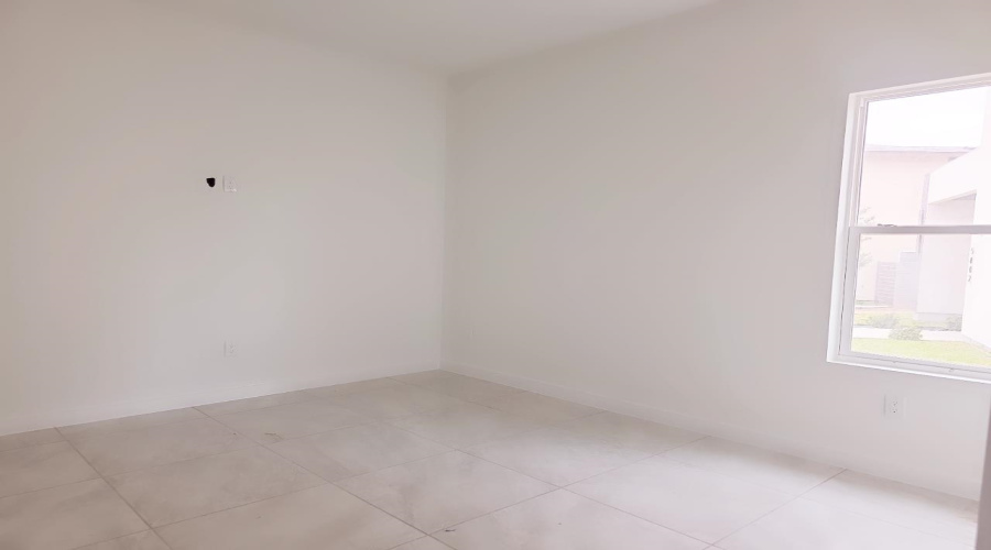 5004 Cherimoya Ln., LAREDO, Texas 78046, 3 Bedrooms Bedrooms, 4 Rooms Rooms,2 BathroomsBathrooms,Residential,For Sale,5004 Cherimoya Ln.,20261686