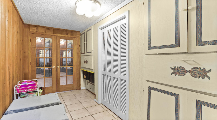 1920 N Arkansas Ave, LAREDO, Texas 78043, 5 Bedrooms Bedrooms, 8 Rooms Rooms,2 BathroomsBathrooms,Residential,For Sale,1920 N Arkansas Ave,20261687