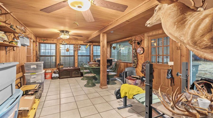 1920 N Arkansas Ave, LAREDO, Texas 78043, 5 Bedrooms Bedrooms, 8 Rooms Rooms,2 BathroomsBathrooms,Residential,For Sale,1920 N Arkansas Ave,20261687