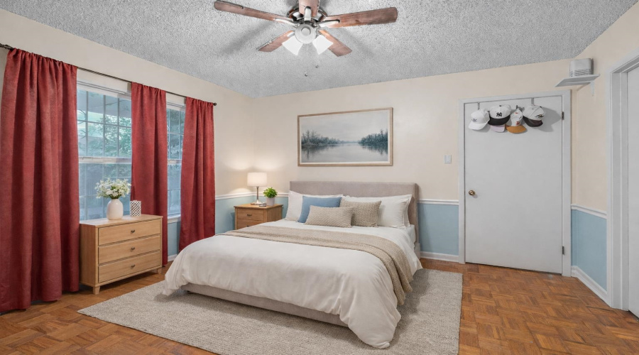 1920 N Arkansas Ave, LAREDO, Texas 78043, 5 Bedrooms Bedrooms, 8 Rooms Rooms,2 BathroomsBathrooms,Residential,For Sale,1920 N Arkansas Ave,20261687