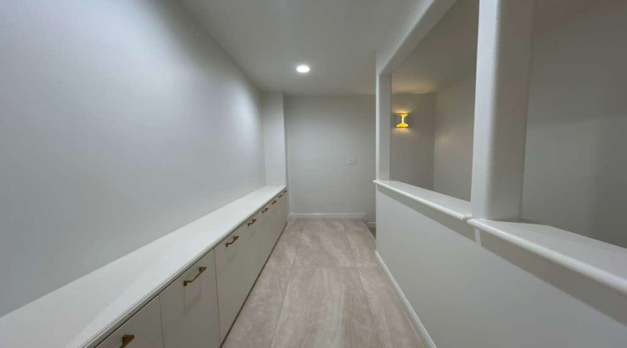 2110 Bermuda Dr, Laredo, Texas 78045, 3 Bedrooms Bedrooms, 8 Rooms Rooms,4 BathroomsBathrooms,Residential,For Rent,2110 Bermuda Dr,20261690