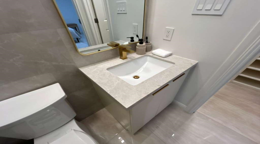 2110 Bermuda Dr, Laredo, Texas 78045, 3 Bedrooms Bedrooms, 8 Rooms Rooms,4 BathroomsBathrooms,Residential,For Rent,2110 Bermuda Dr,20261690